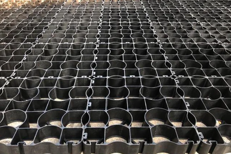The Ultimate Driveway Alternative to Concrete - Featured Image