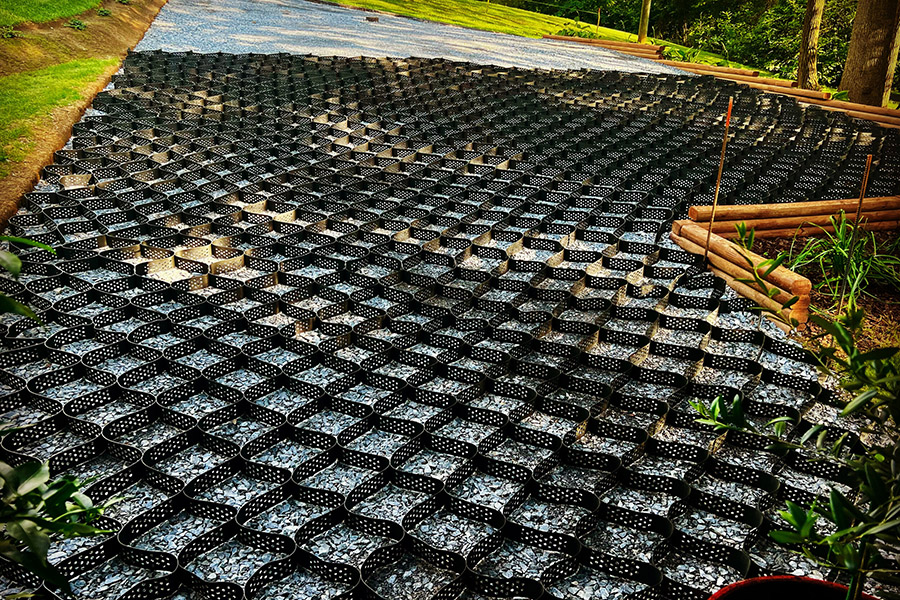 how to design a gravel parking lot